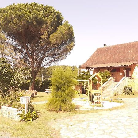 Gite "Las Casitas Du Lot" Dans Le Perigord Frayssinet-le-Gélat Buitenkant foto